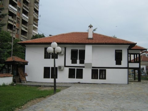 Školska uprava u Leskovcu